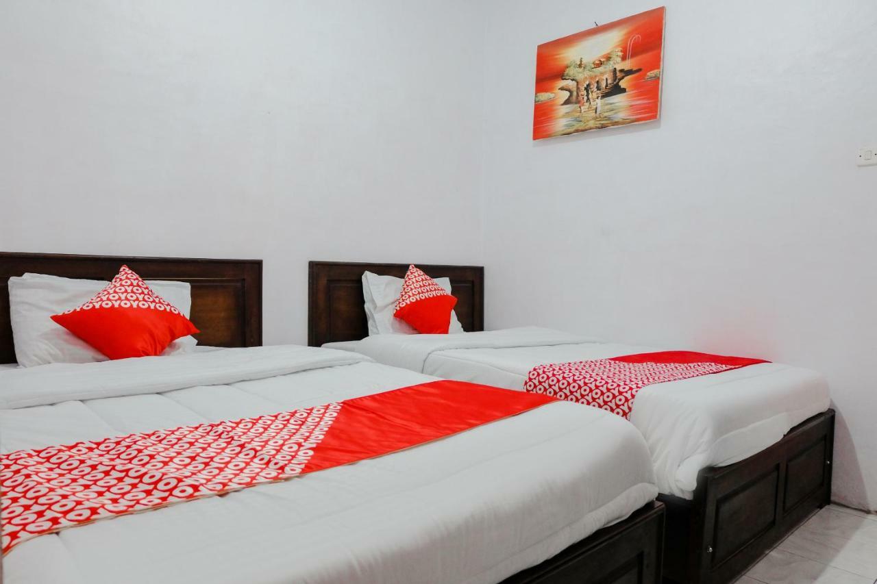 OYO 1351 Tanggulasi Resto&Residence Syariah Magetan Bagian luar foto